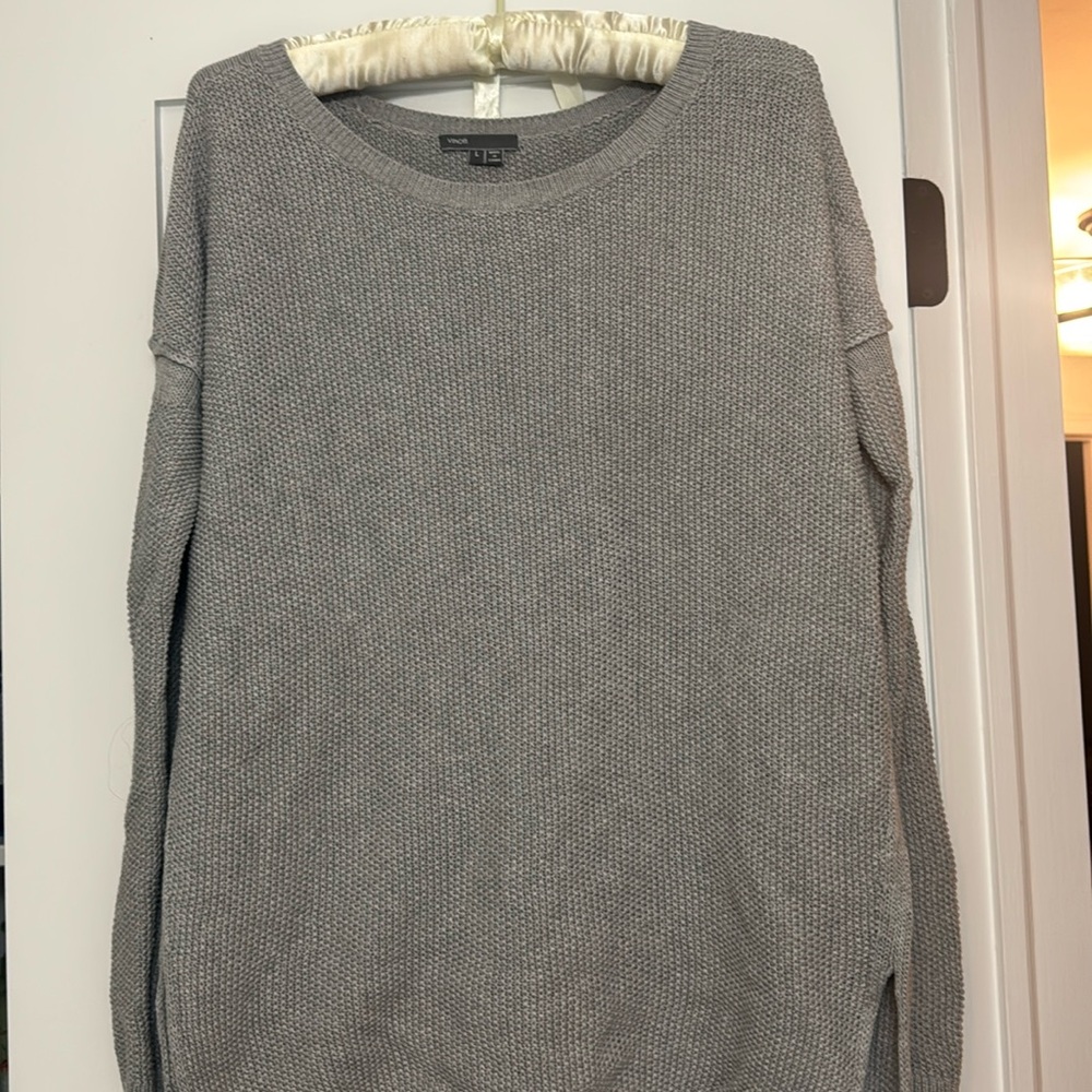 VINCE SWEATER women’s size large
